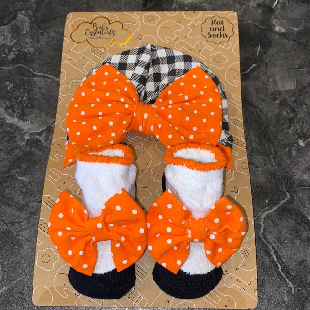 Baby Essentials Fall Hat & Socks Set